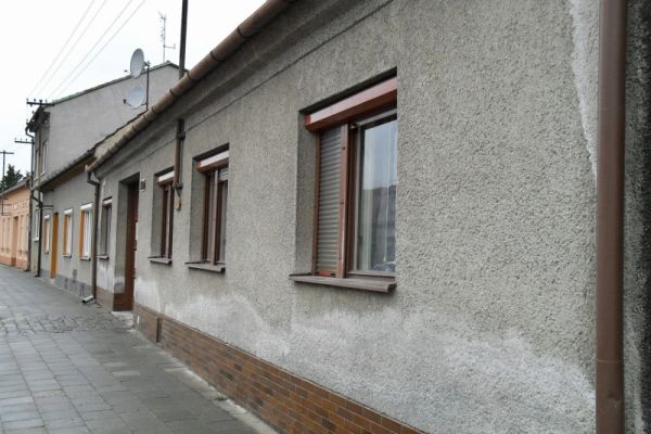 Rekonstrukce rodinného domu ve Slavkově u Brna - původní stav