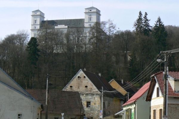 Oprava věže zámku Račice - konečný stav
